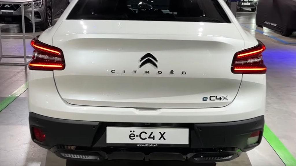Citroen C4 X Arka